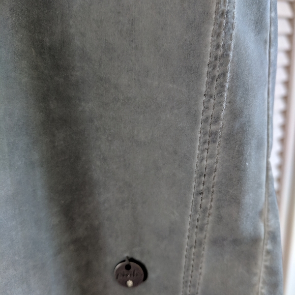 Women's Skirt - Picture 4 of 5